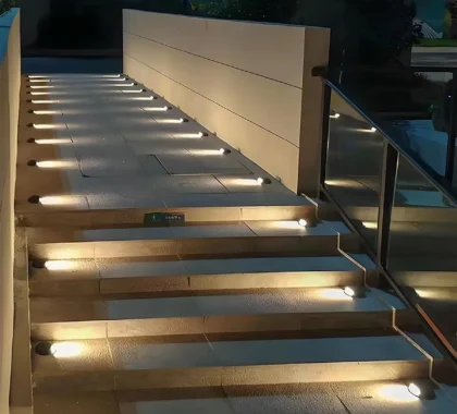 outdoor step light supplier UAE
