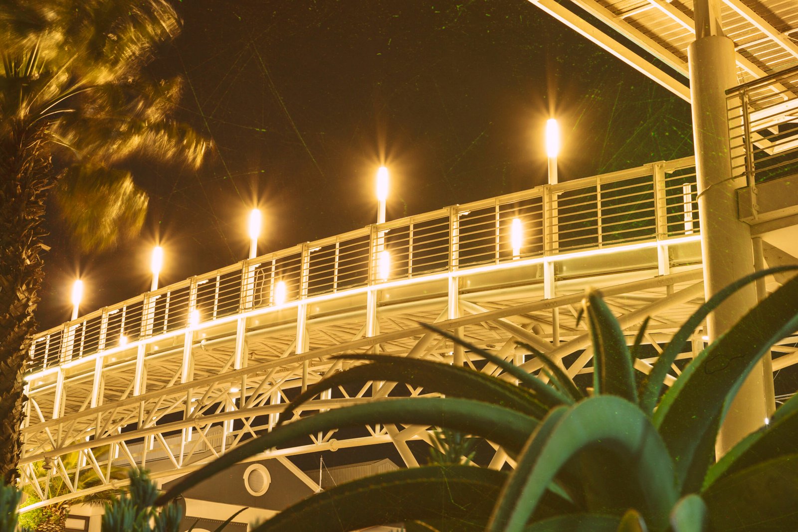 Outdoor lighting supervision UAE